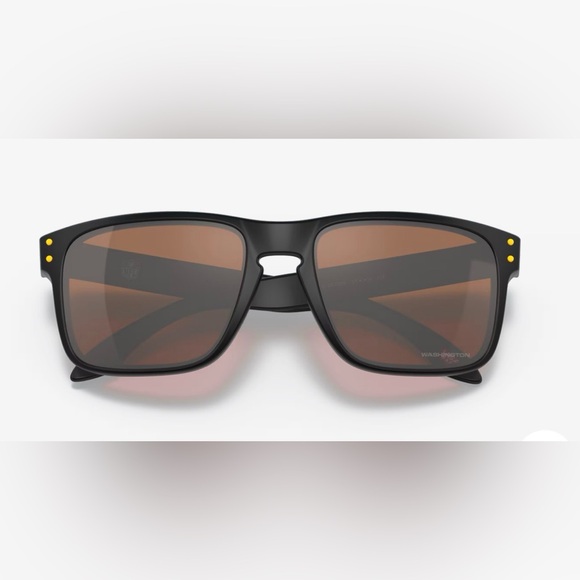oakley holbrook sunglasses seattle